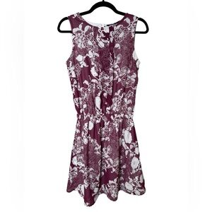* Elegant Floral Mini Dress - Maroon and White
